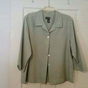 Sugar Reef olive gr 3/4 slv XL bttns dwn top